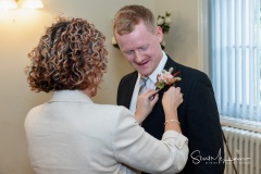 Fixing the buttonhole