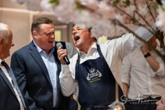 Hitting the high notes Hitting the high notes