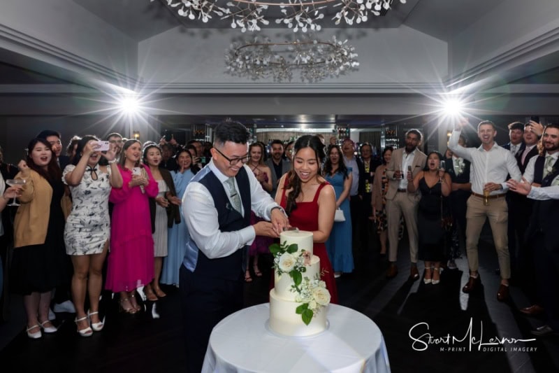 Cake cut